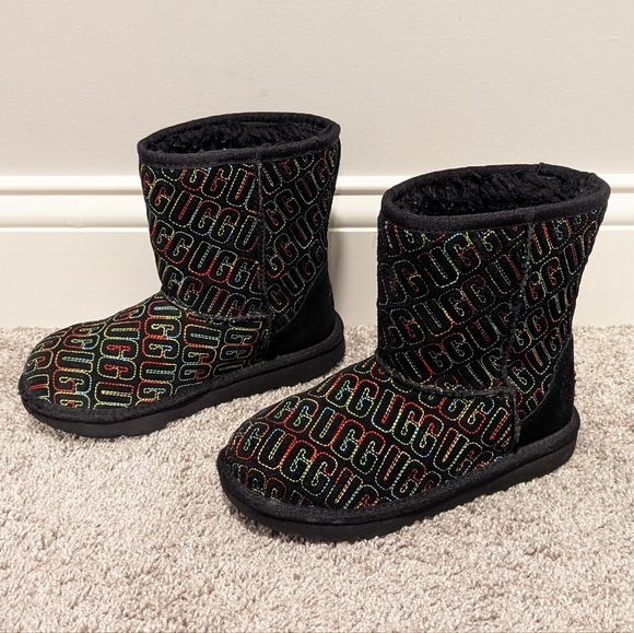 UGG Classic II Graphic Stitch Black Rainbow Girls sz 3 - Picture 3 of 7